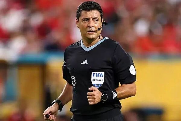 علیرضا فغانی داور سال آسیا در سال ۲۰۲۵ شد