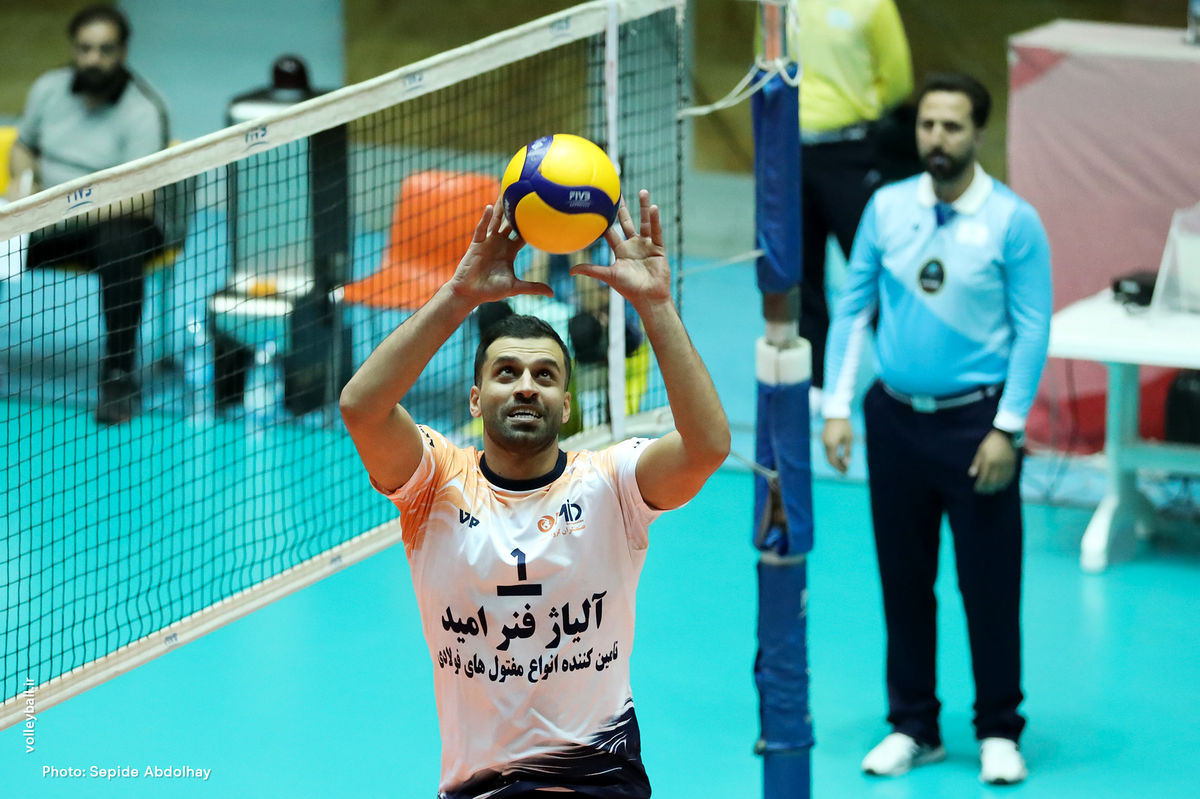 تیم والیبال صنعتگران ۳ بازیکن جذب کرد
