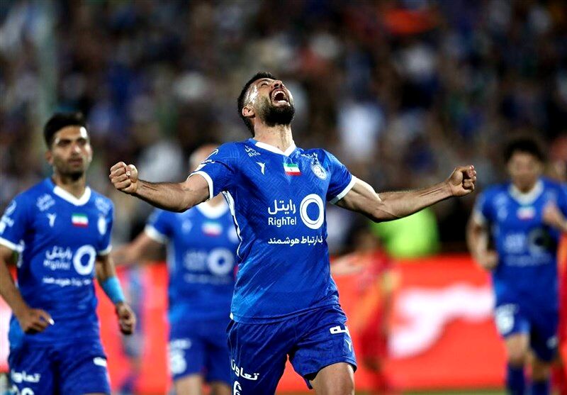 استقلال ۳ امتیاز بیشتر از پرسپولیس گل‌محمدی گرفته است!
