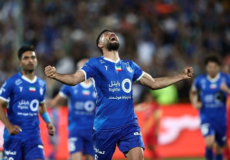 استقلال ۳ امتیاز بیشتر از پرسپولیس گل‌محمدی گرفته است!

