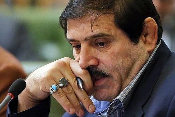 عباس جدیدی: مغازه من را در ناآرامی‌های ۱۸ دی آتش زدند/ زندگی‌ام یک شبه دود شد؛ فدای یک تار موی مردم/‌کاش یقه من را می‌گرفتند و می‌گفتند این کار را نکن!