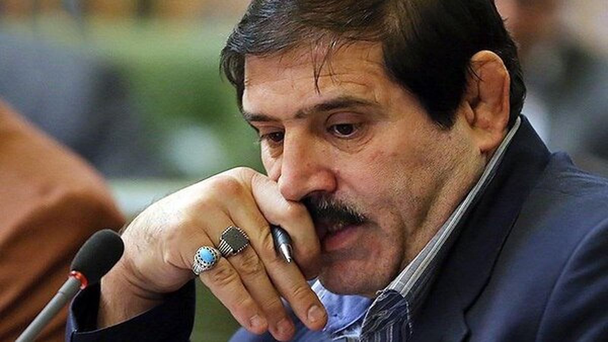 عباس جدیدی: مغازه من را در ناآرامی‌های ۱۸ دی آتش زدند/ زندگی‌ام یک شبه دود شد؛ فدای یک تار موی مردم/‌کاش یقه من را می‌گرفتند و می‌گفتند این کار را نکن!