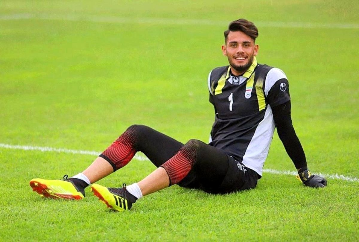 ویدیویی جنجالی از توهین دروازه‌ بان سپاهان به تماشاگران زن
