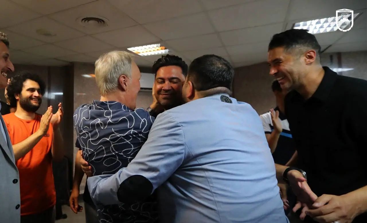 جمع‌آوری امضا برای تعطیلی فوتبال!