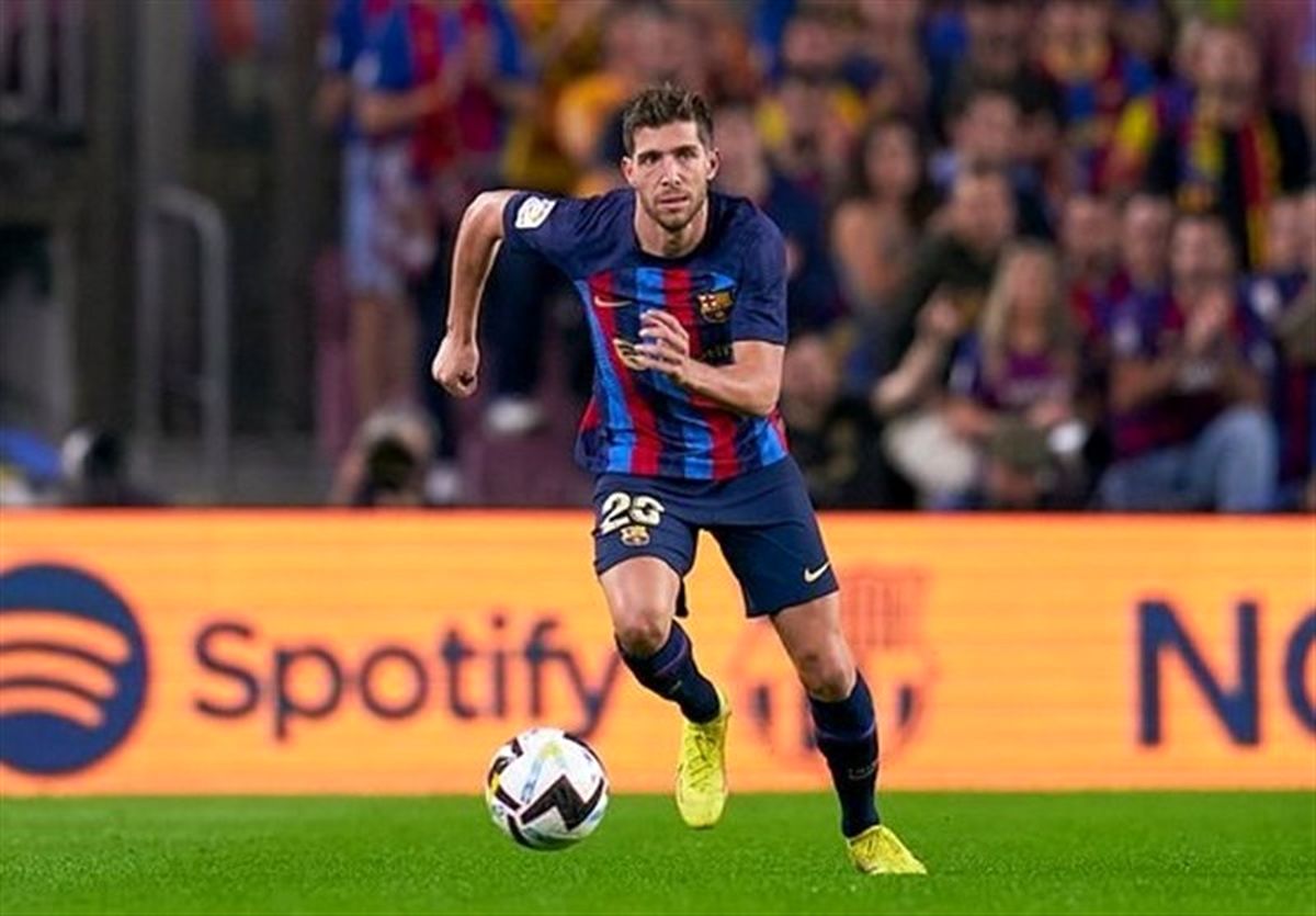 تمدید قرارداد سرخی روبرتو با بارسلونا قطعی شد
