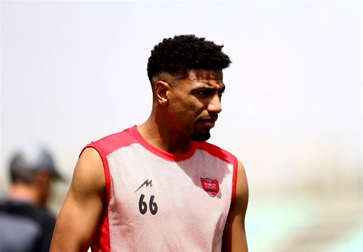  صدور مجوز بازی مدافع مراکشی پرسپولیس 