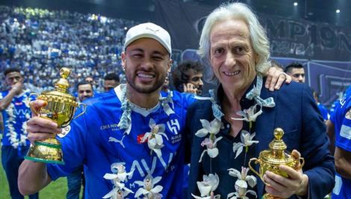  پُردرآمدترین فوتبالیست نیمکت‌نشین تاریخ با "غیبت در 90 درصد بازی‌ها"