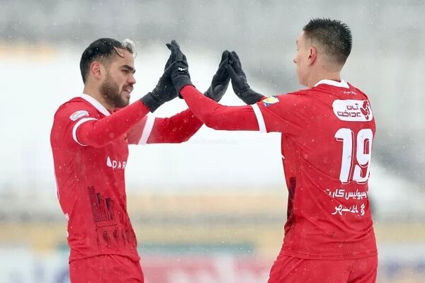 درخواست جدید اورونوف و سرگیف از پرسپولیس