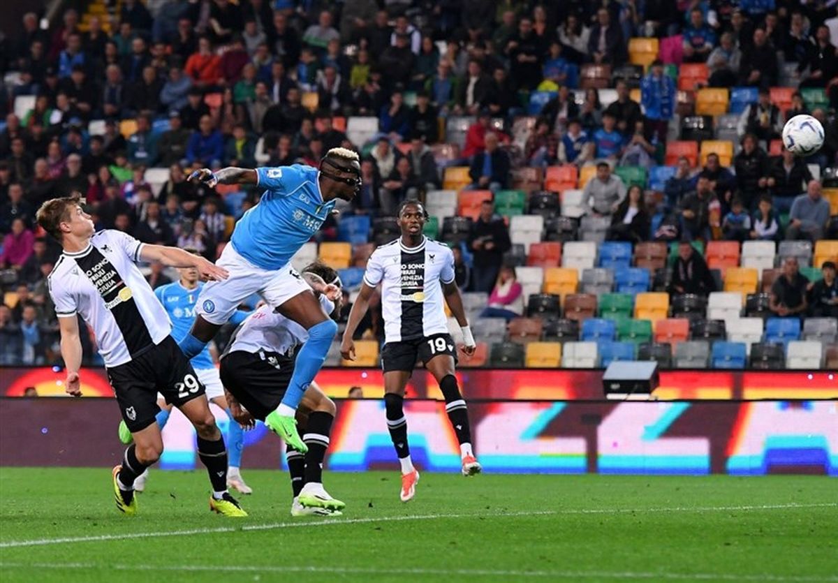 فرار شاگردان کاناوارو از شکست خانگی مقابل ناپولی
