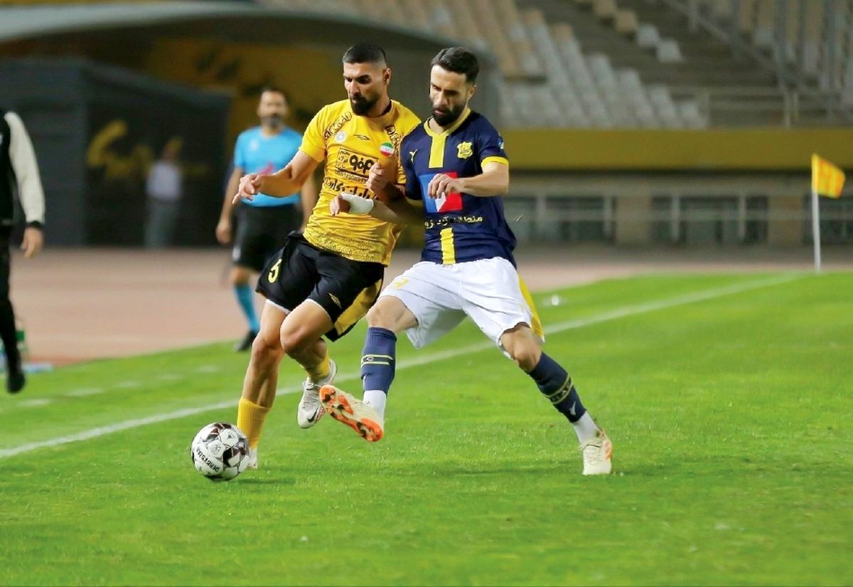 عملیات احیایِ امید سپاهان و تراکتور در آبادان و تبریز
