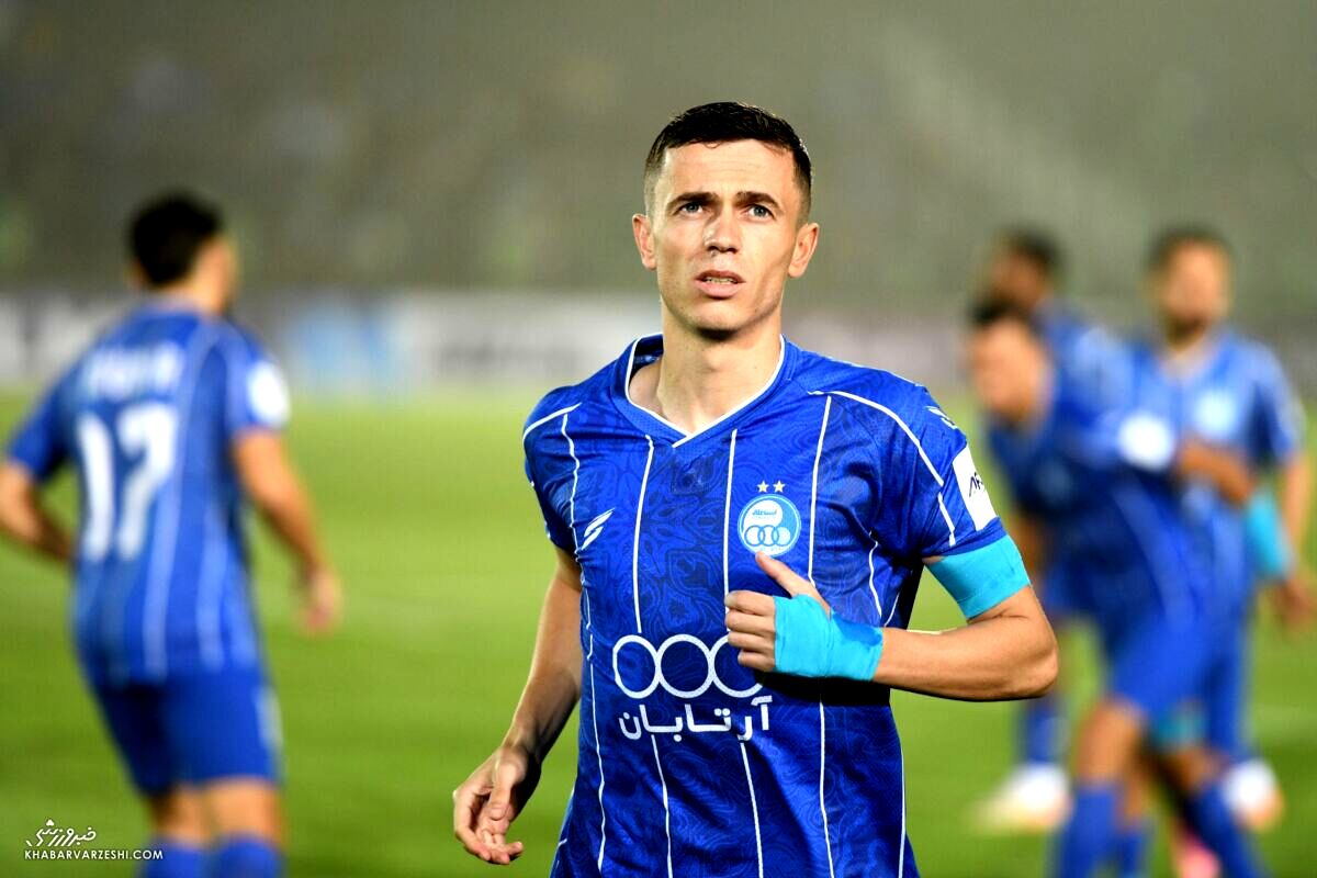یاسر آسانی کار استقلال را آسان کرد/ تک گل آبی ها به مس رفسنجان در دقیقه ۱۲