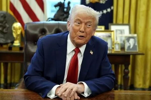 ترامپ از موضع توهین آمیزش عقب نشست