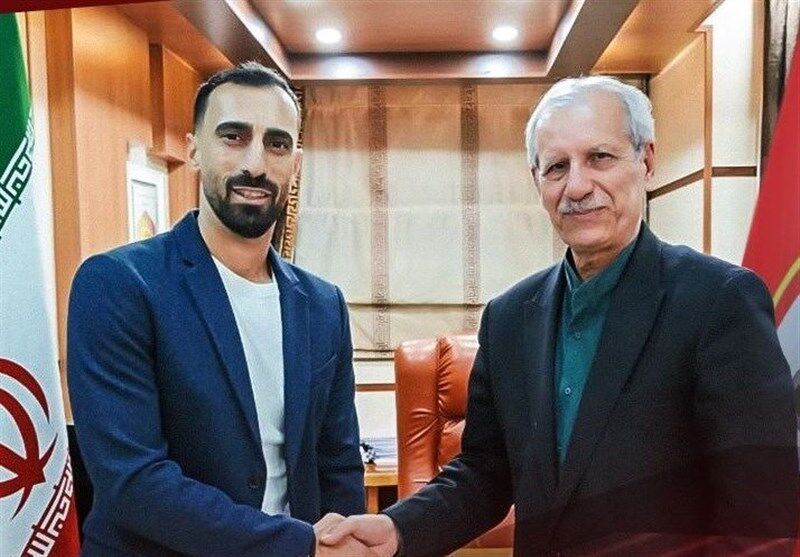  قاسمی‌نژاد، سومین مهاجم جدید فولاد 