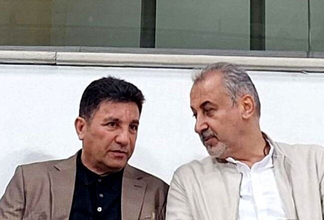 ببینید/ این حرکت امیر قلعه‌نویی در انتخابات فدراسیون فوتبال سوژه شد