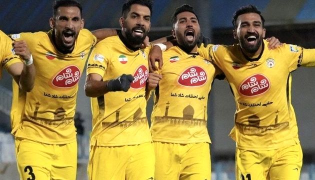 فجر 2 - تراکتور 1/ صدرنشین در شیراز زمین‌گیر شد
