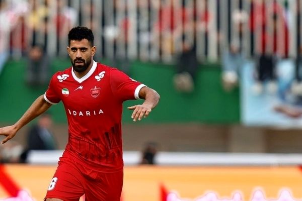 کری کنعانی برای استقلالی‌ها بعد از تساوی در دربی