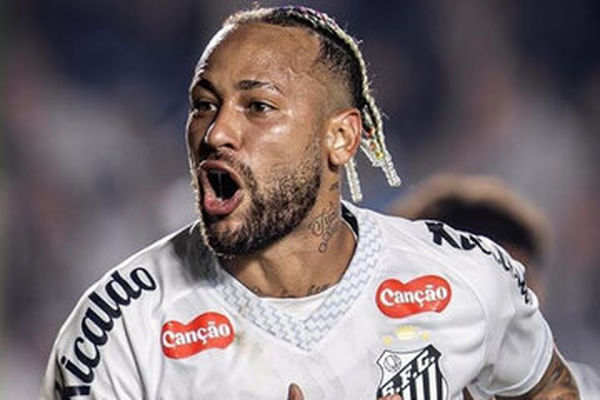 این دختر عشق زندگی نیمار است!