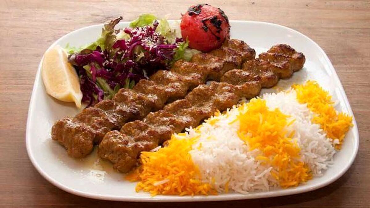 یک پرس کباب در رستوران علی دایی چند؟/ ویدیو