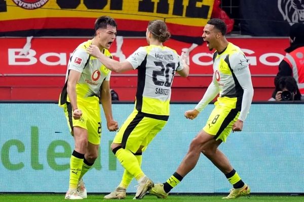 پایان دراماتیک اولین بازی هفته بوندسلیگا