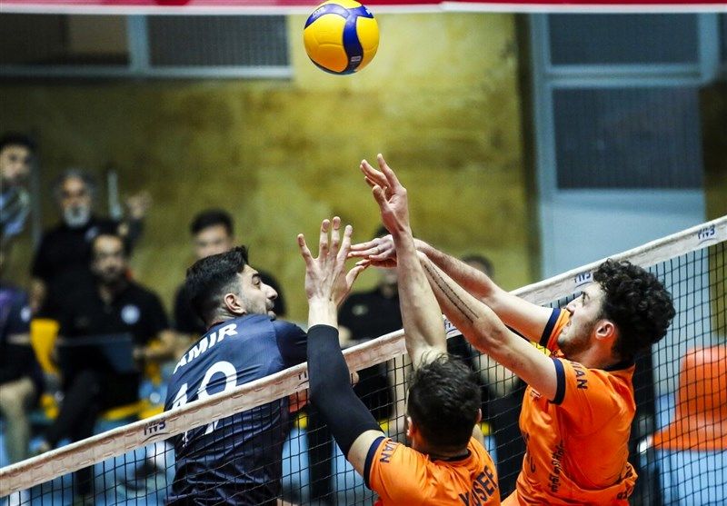 لیگ برتر والیبال| شهرداری گنبد سقوط کرد