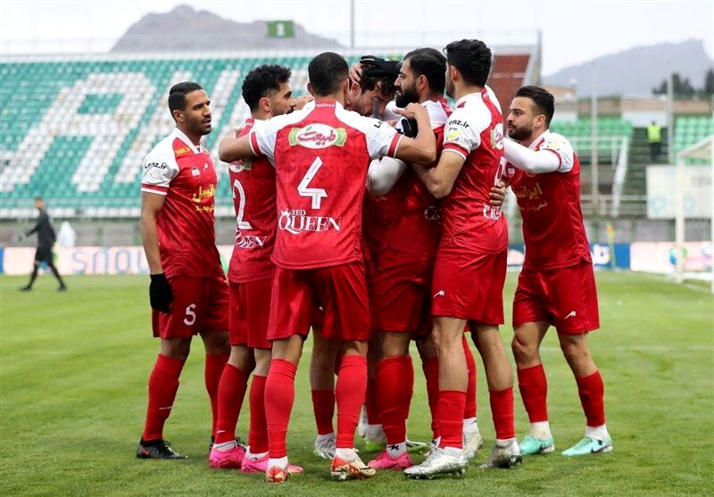 پیروزی پرسپولیس مقابل ذوب‌آهن با چیپ و فرصت سوزی!