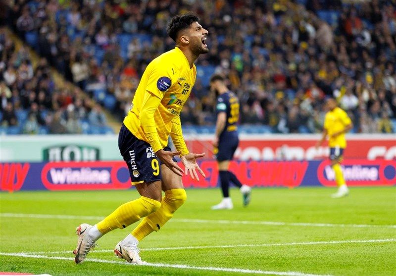 محبی یک سال دیگر در روستوف می‌ماند