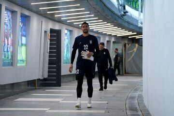 بیرانوند در آزادی هو شد؛ تشویق حسینی پس از گل ازبکستان
