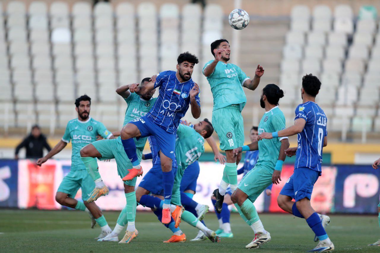 شکست تلخ و بدموقع استقلال مقابل پیکان 