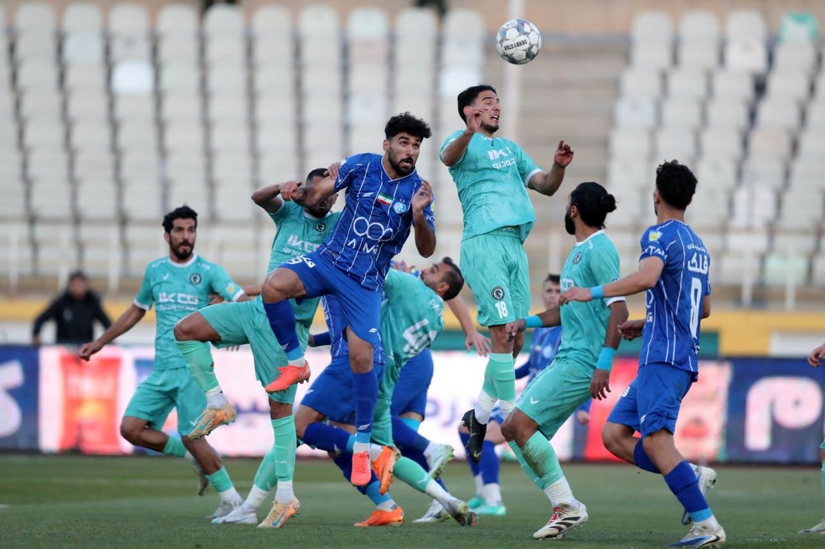 شکست تلخ و بدموقع استقلال مقابل پیکان 