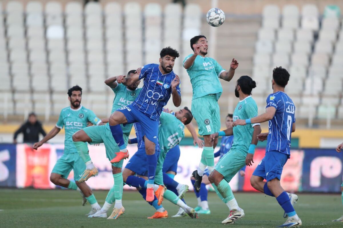 شکست تلخ و بدموقع استقلال مقابل پیکان 