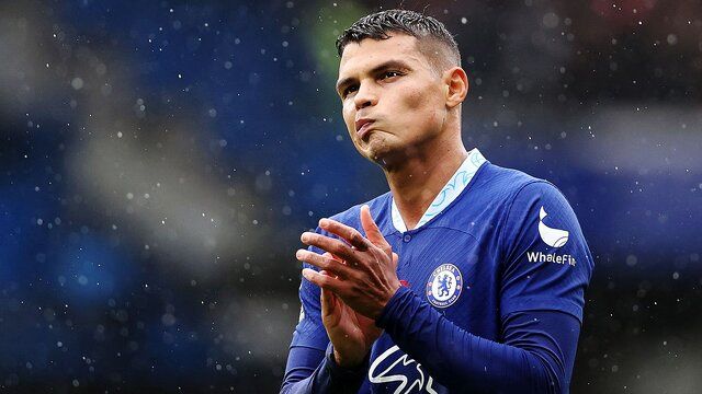 سیلوا قصد بازنشستگی ندارد
