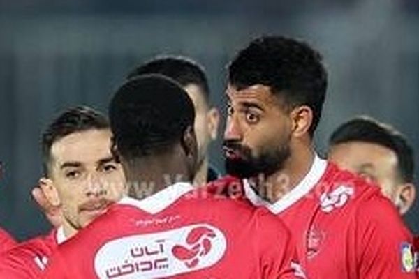 ماجرای درگیری اوریه و کنعانی زادگان در پایان دربی/ تصاویر 