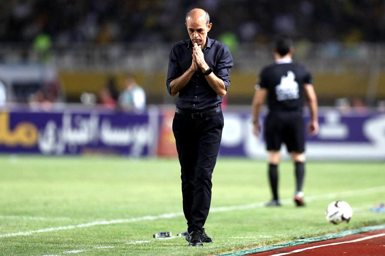 محرم نویدکیا عزادار شد