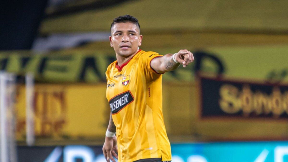 قتل یک بازیکن فوتبال به ضرب گلوله