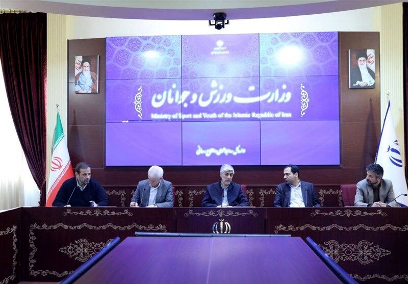 برگزاری سومین جلسه بررسی اخذ مجوز حرفه‌ای سرخابی‌ها با حضور وزیر ورزش