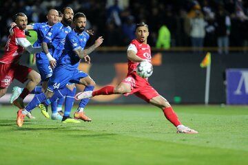 شادی خاص علی علیپور پس از گلزنی در دربی