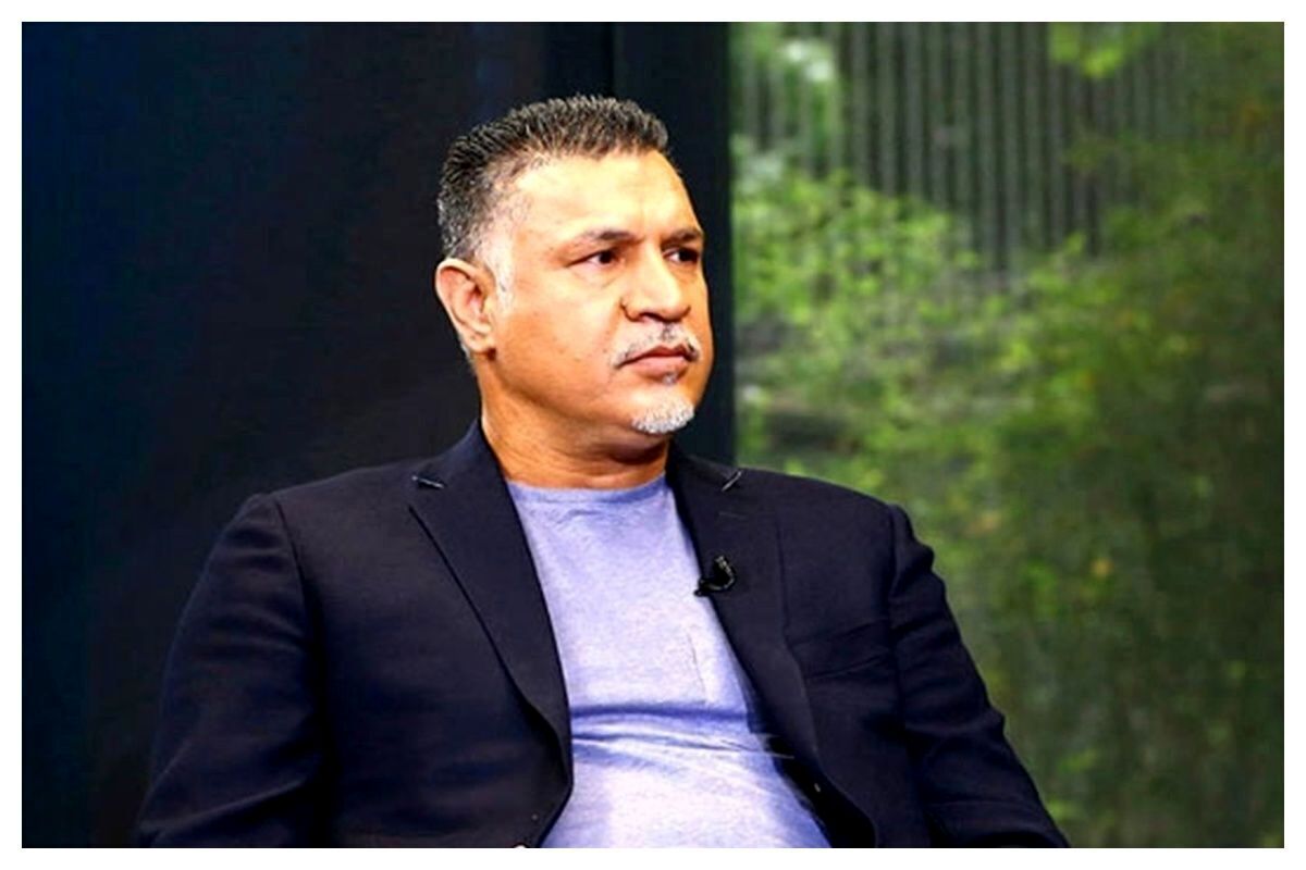 پیراهن علی دایی به حراج گذاشته شد

