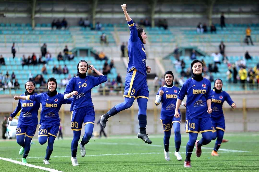 پوستر جذاب تیم لیگ برتری زنان/ عکس 