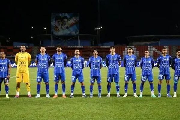 پوستر نوروزی استقلال با حضور سهراب و چشمی