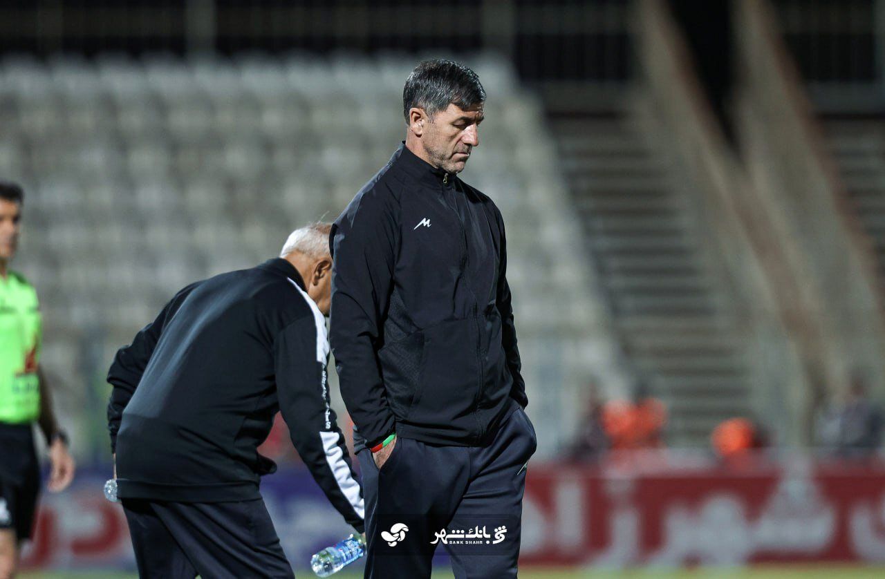 کریم باقری: نه راننده کامیون هستم نه تاجر فرش!