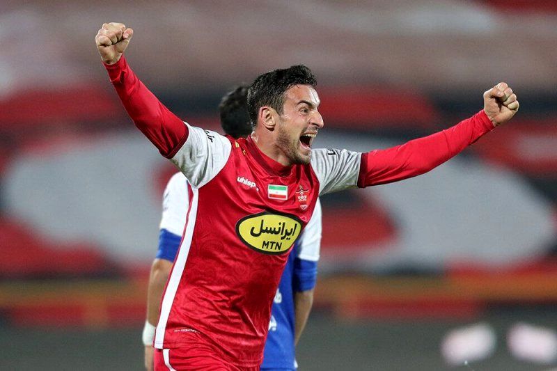 غیبت گولسیانی در پایان و اول فصل