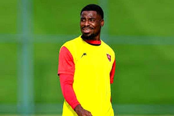 حکم فیفا درباره بیماری بازیکن پرسپولیس