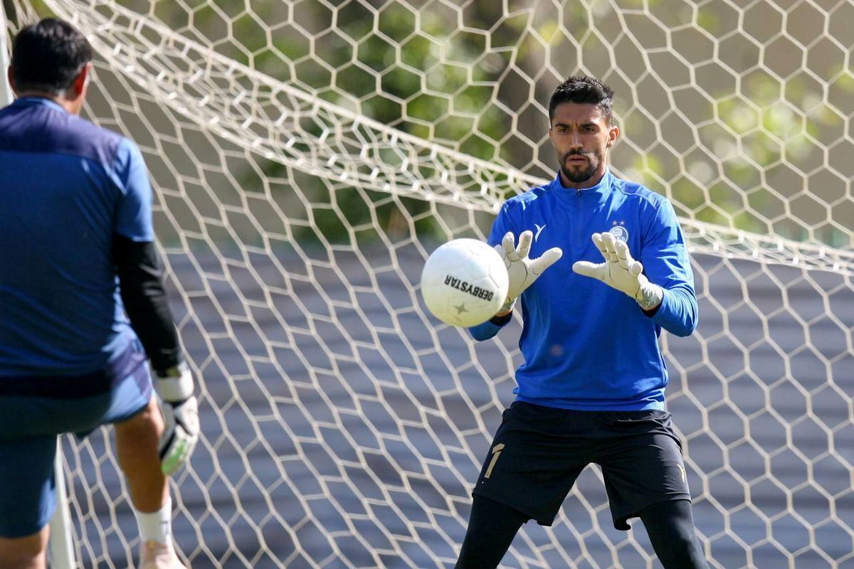 «سیدحسین حسینی» ۳۰۰ میلیون جریمه شد