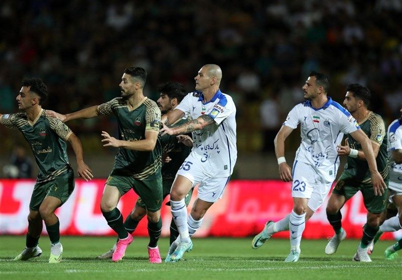  مخالفت کادرفنی استقلال برای بازی با ملوان در قزوین 