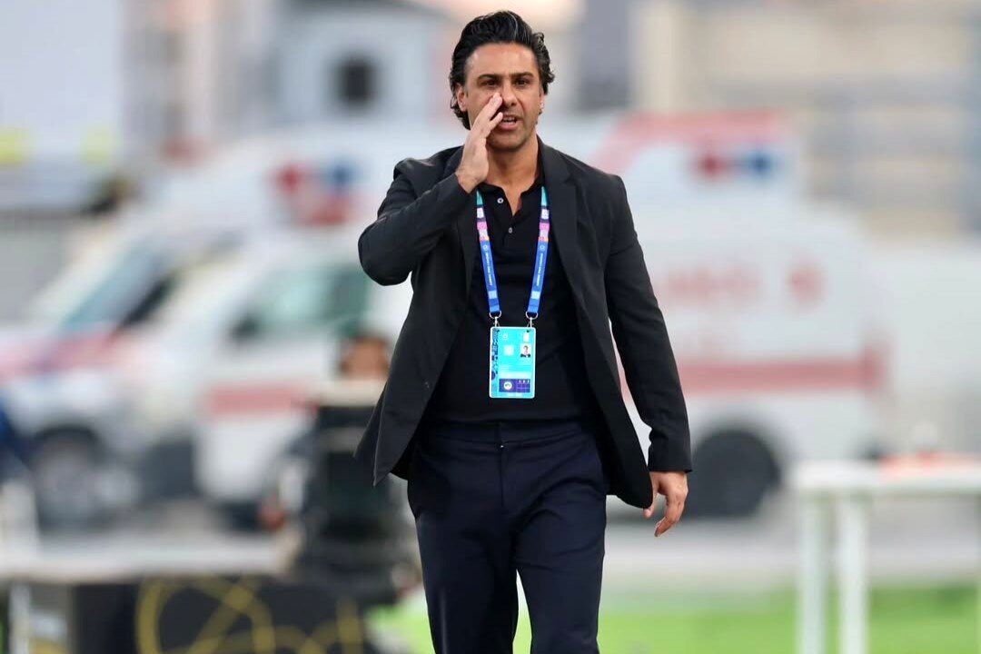 فرهاد مجیدی کنار مرد یخی استقلالی‌ها