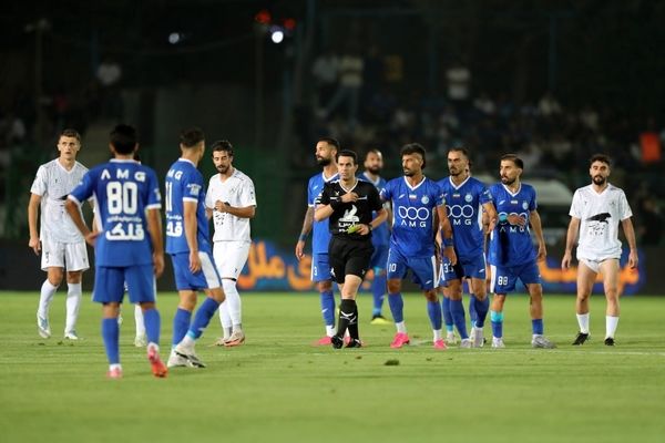 فرصت صدرنشینی از دست رفت؛ استقلال بدون آسانی نه می‌برد، نه گل می‌زند