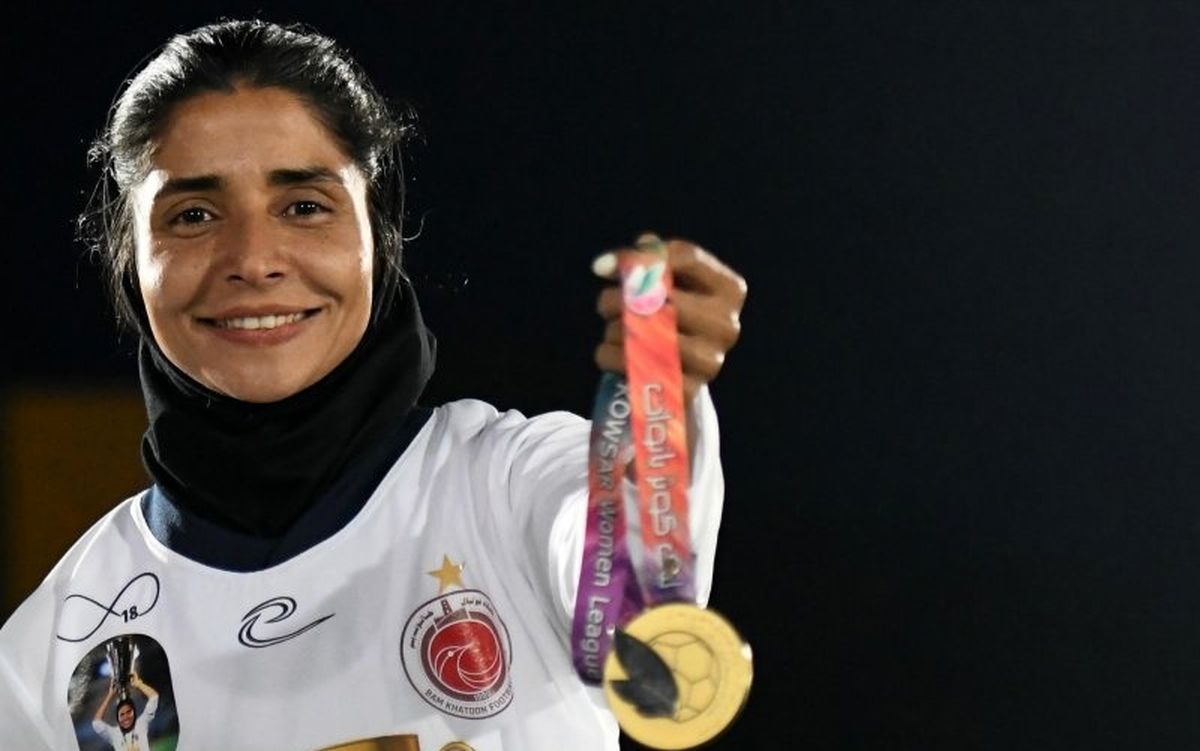 عاطفه رمضانی: استقلالی‌ام و جلالی را دوست دارم