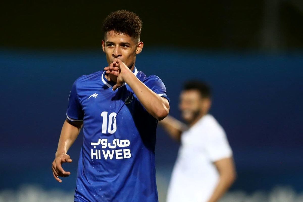 کامنت جنجالی سردار آزمون زیر پست مهدی قایدی/ سردار طلاق دادن ستاره معصومی را تبریک گفت
