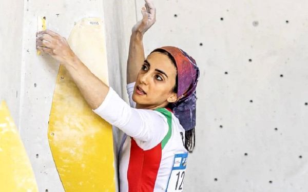 عکسی از الناز رکابی  بعد از مهاجرت به کانادا / تمجید باشگاه ونکوور از مربی جدید ایرانی اش 