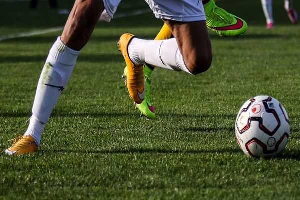 سرمربی سابق فوتبال ایران زندانی شد 